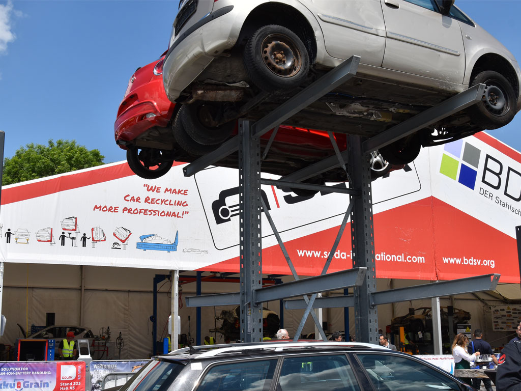 Lagerung3 - Car Recycling LIVE with E-CAR Special at IFAT 2022